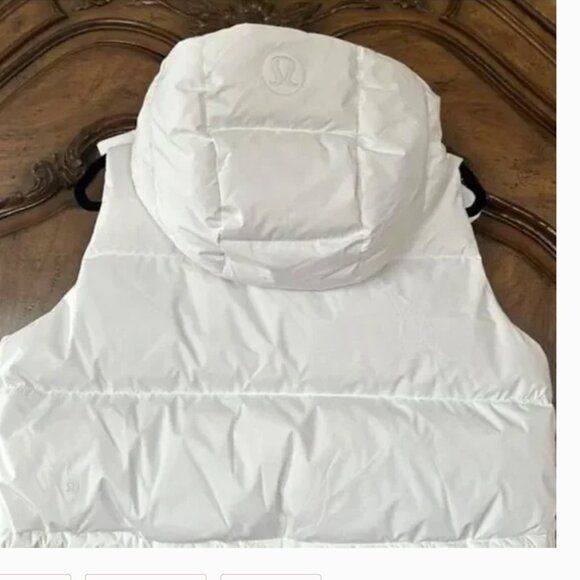 NWT LULULEMON WUNDER PUFF SUPER CROPPED VEST WHITE SIZE 4 6  8 Down Perfect  NWT - Picture 4 of 4